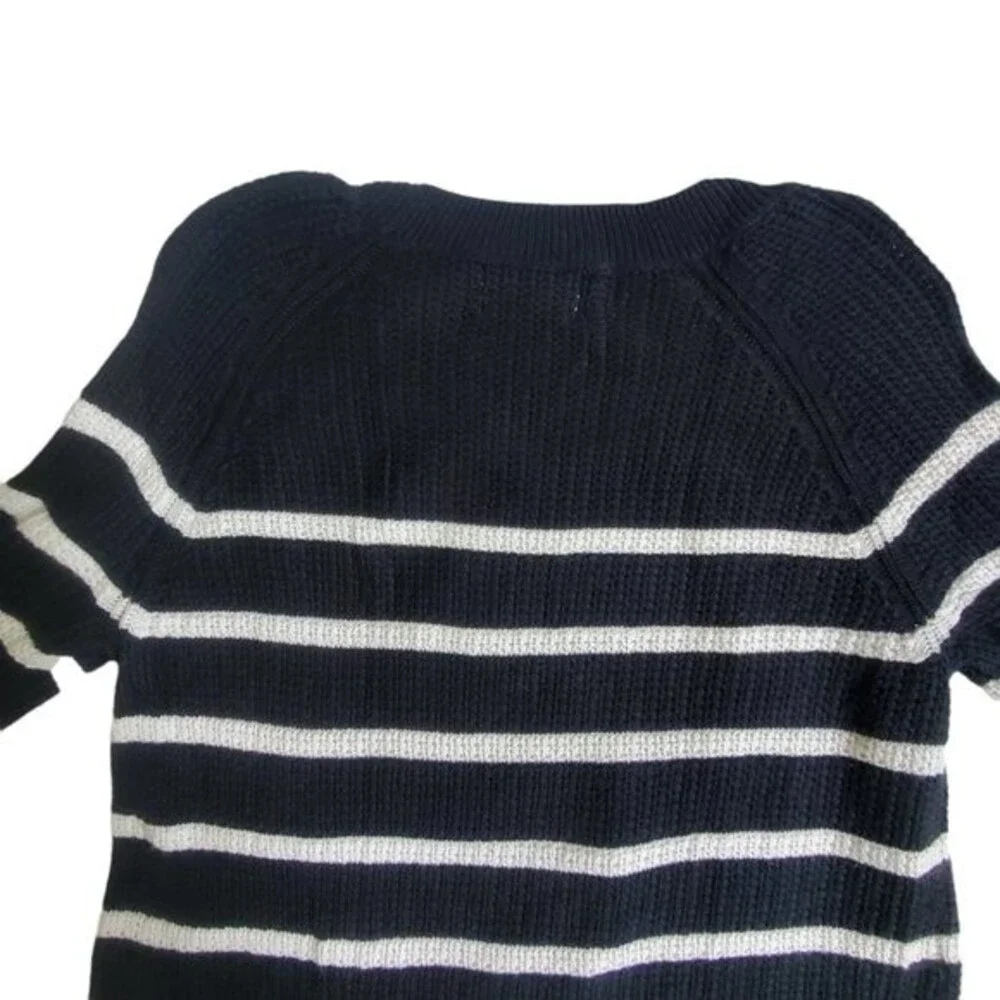 Old Navy brand old